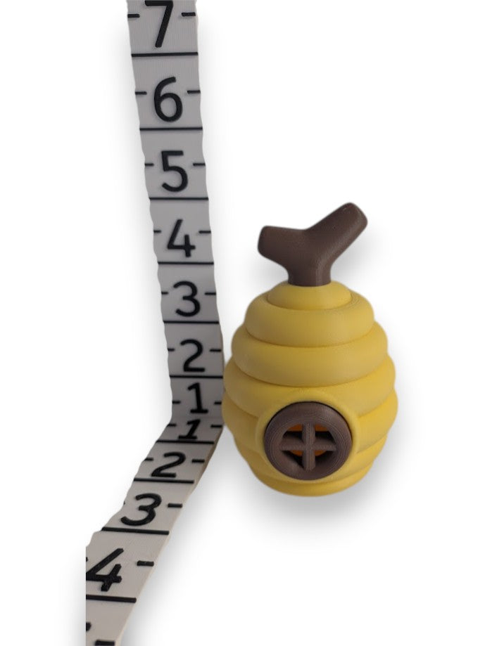 Honeycomb Beehive Twist-Lock Egg